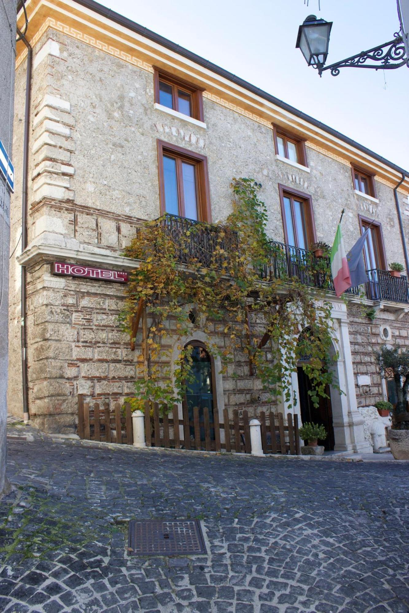 Villa Cosilinum Падула Екстериор снимка